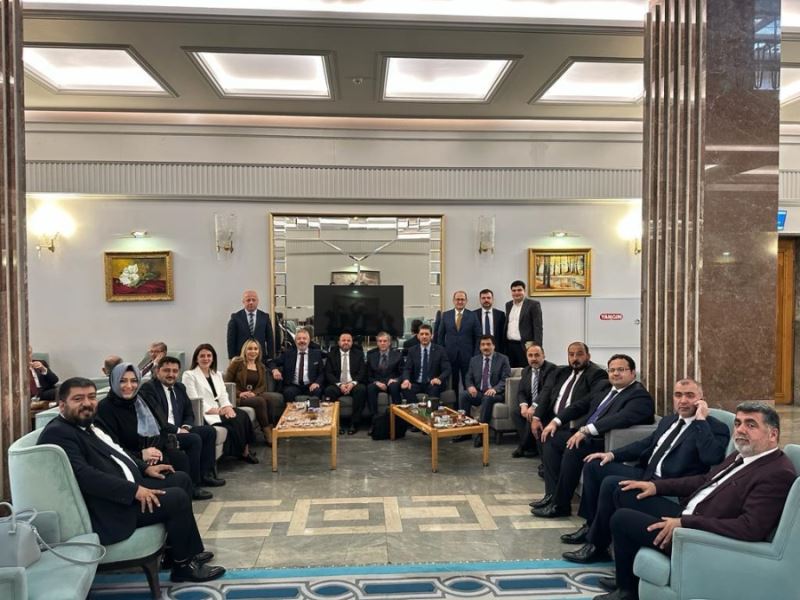 AK PARTİ ANTALYA TEŞKİLATINDAN MECLİS ÇIKARTMASI 