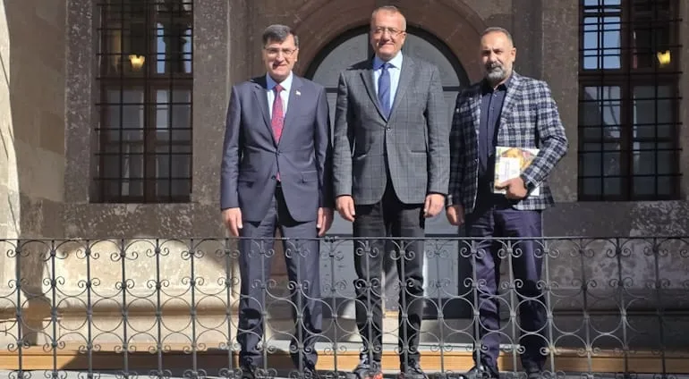 Kütahya Belediye Başkanı Kahveci, Avrupa Konseyi Forumu