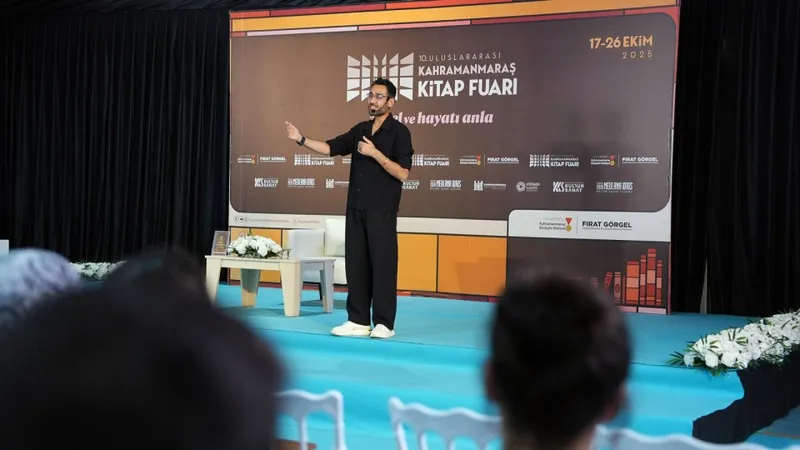 Gri Koç, Kitap Fuarı