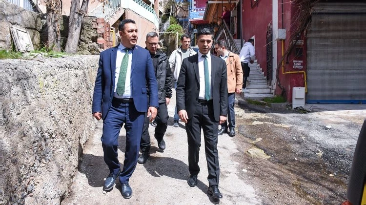 BAŞKANIMIZ, YAĞMUR SULARININ KONTROL ALTINA ALINMASI İÇİN YAPACAĞIMIZ ÇALIŞMALARI YERİNDE İNCELEDİ