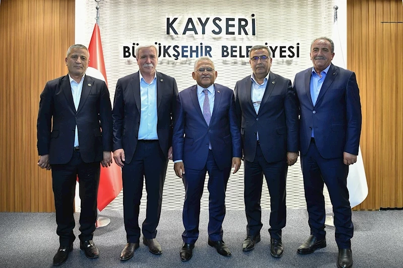 Başkan Büyükkılıç’tan 5 İlçe Belediye Başkanı İle “Yatırım” Zirvesi