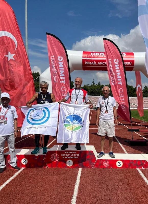 Büyükşehir sporcularından gururlandıran başarı