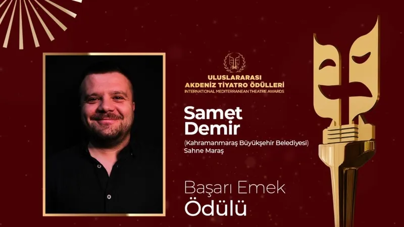 Büyükşehir’in Tiyatro Ekibi Sahne Maraş’a Bir Ödül Daha